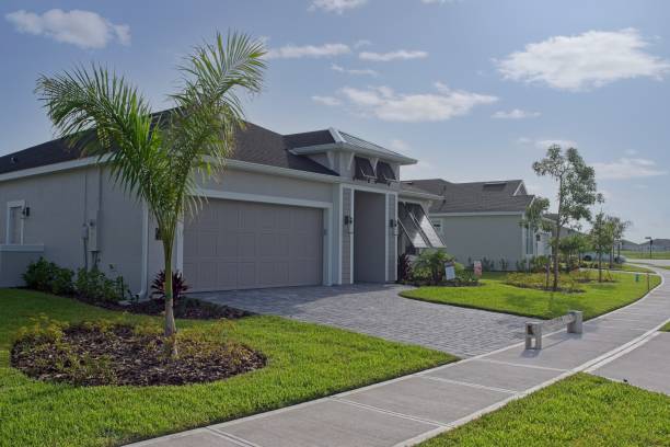 Best Driveway Paving Company  in Hondo, TX